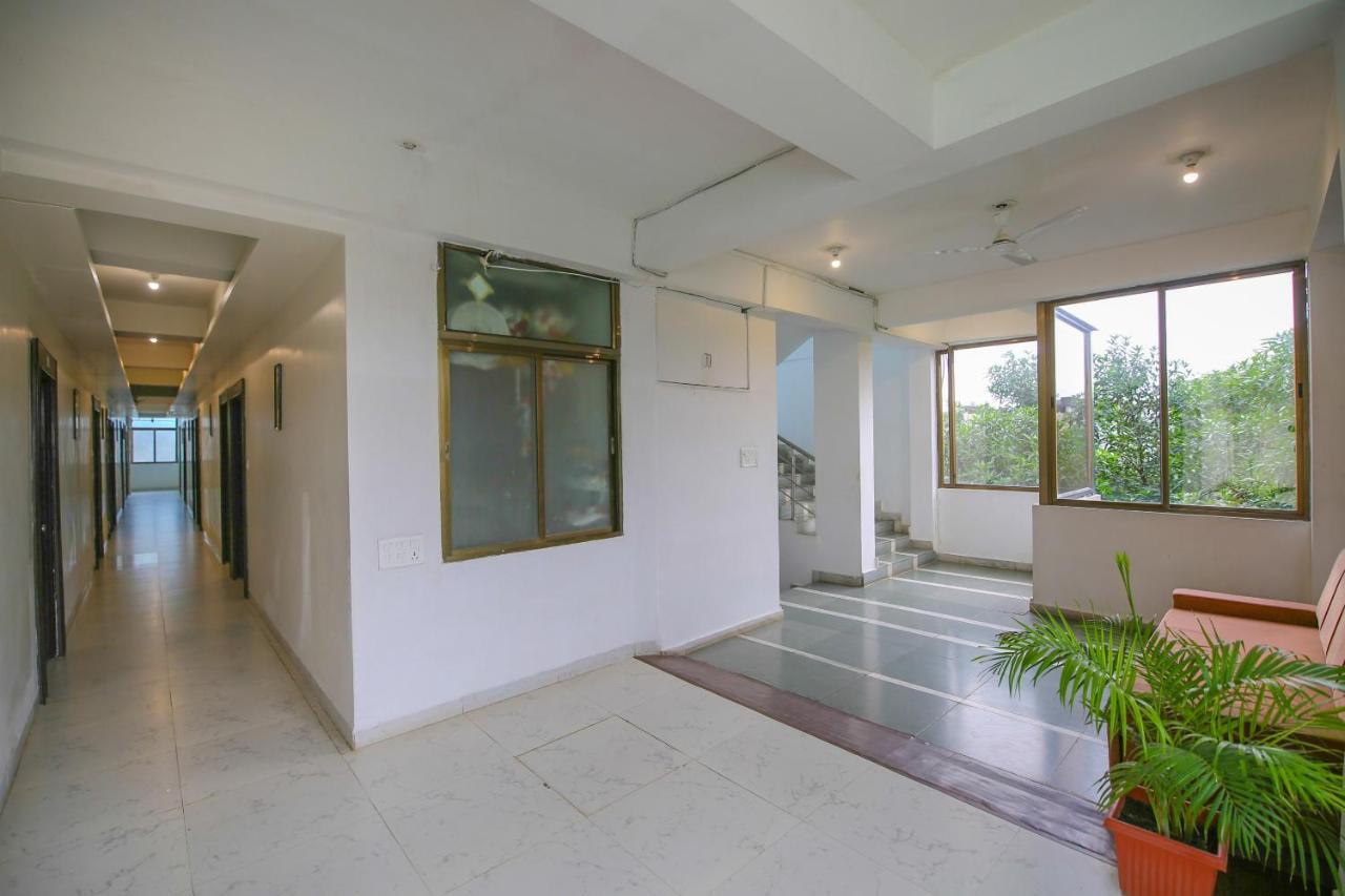 Oyo 3603 White Pearl Hotel Jabalpur Exterior foto