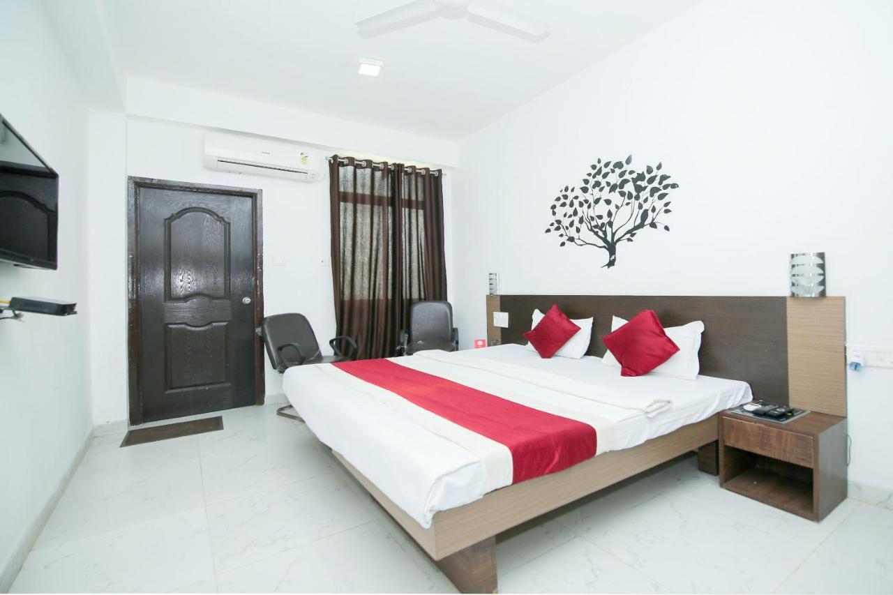 Oyo 3603 White Pearl Hotel Jabalpur Exterior foto