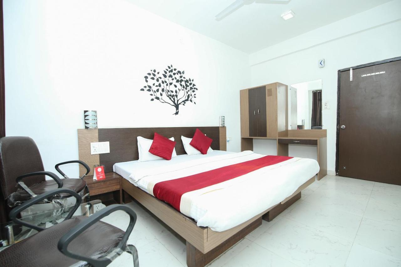 Oyo 3603 White Pearl Hotel Jabalpur Exterior foto